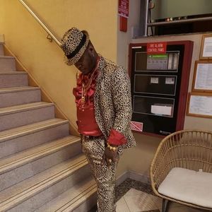 Meet your Posher, Isaac